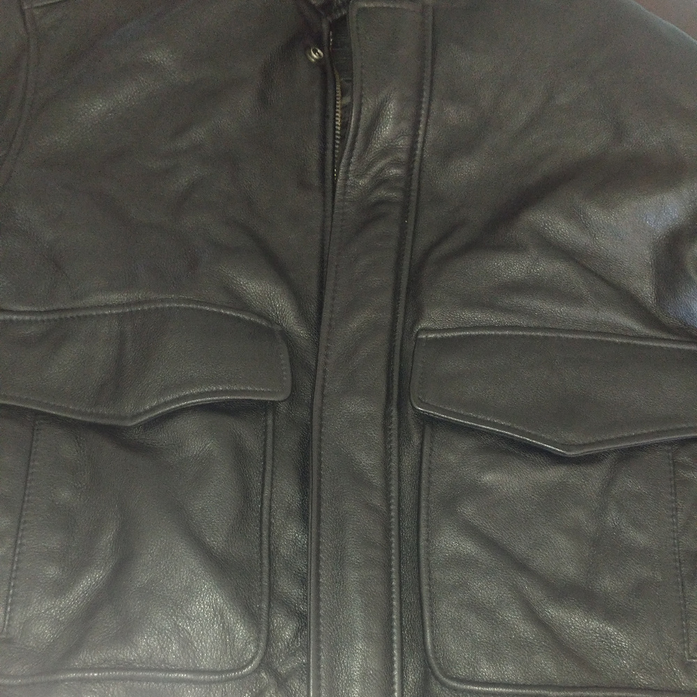 Roundtree & Yorke lambskin leather bomber jacket